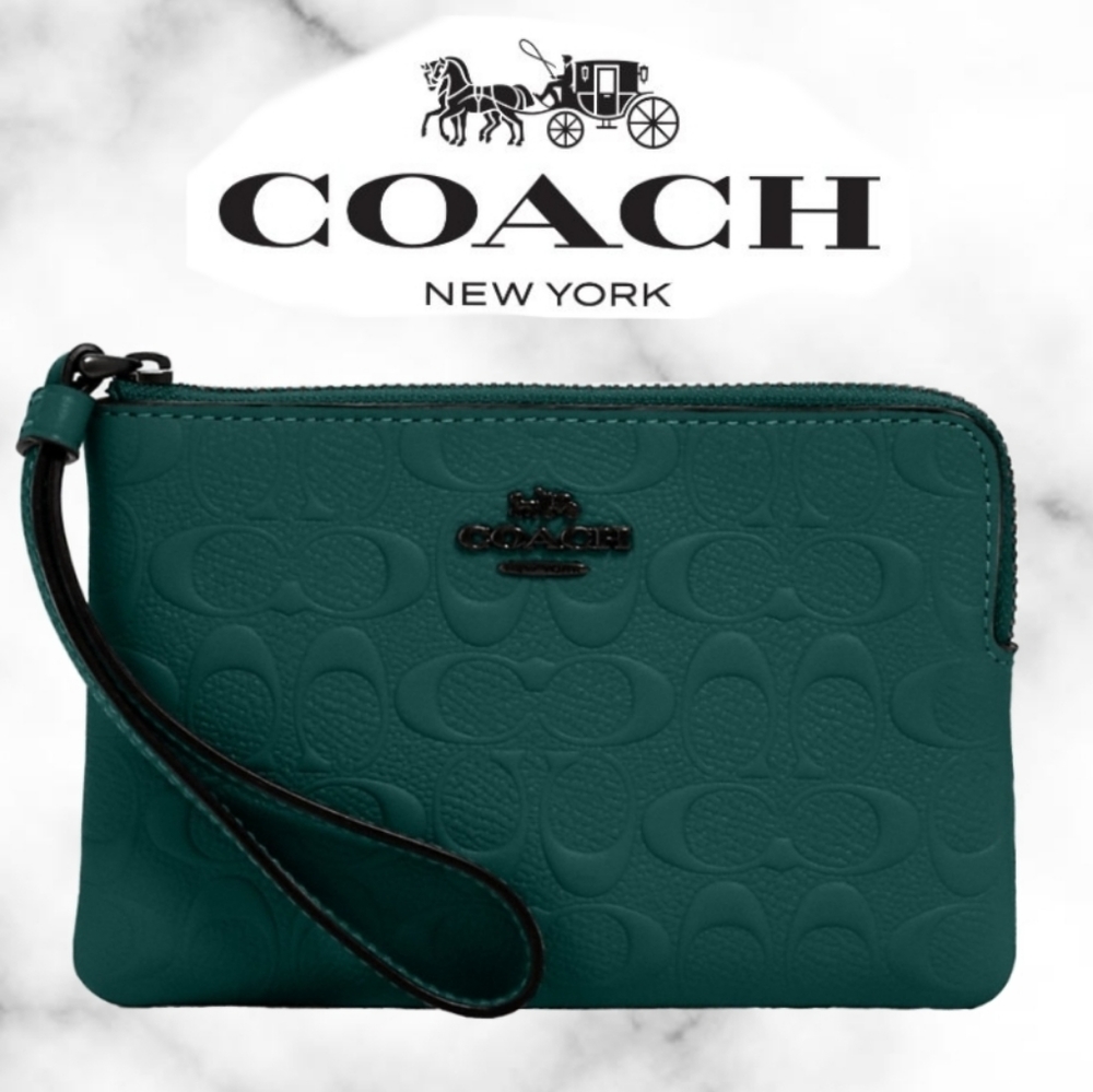Coach Limited Edition Wristlet In Signature Leather